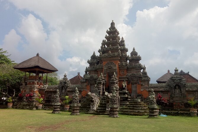 Bali Private Tour Guide And Driver - The $32 price and what it does not cover