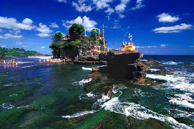 Bali Private Tour: Ulun danu Temple, Iconic Handara Gate & Tanah lot sunset. - Four famous Bali stops in one private day