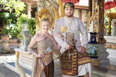Bali Professional Photoshoot in Traditional Dress Outfit