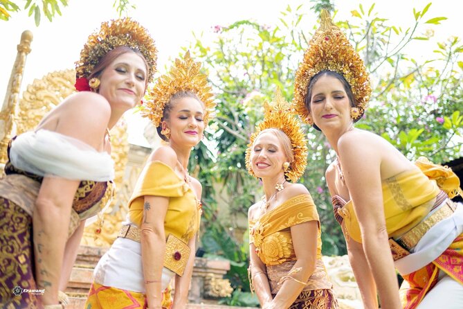 Bali Professional Photoshoot in Traditional Dress Outfit - Who will enjoy this most