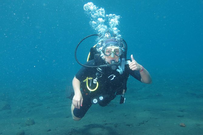 Bali Scuba Diving trip at Tulamben for Certified Diver - Beachside lunch at noon