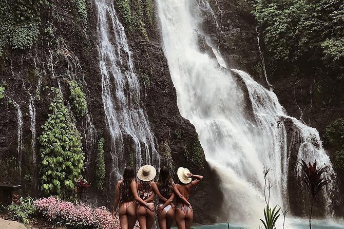 Bali Secret Waterfall Tour - Private and All-Inclusive - Lunch beside a lake breaks up the exertion