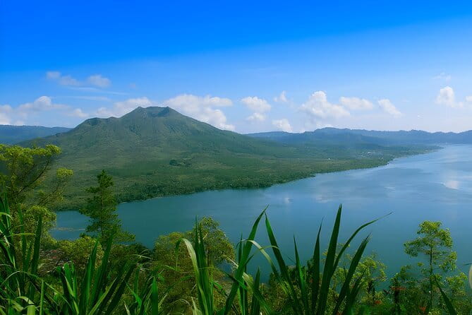 Bali Sekumpul with Fiji Waterfall & Bedugul Temple (Private Tour) - Fiji Waterfall shares the same demanding walk