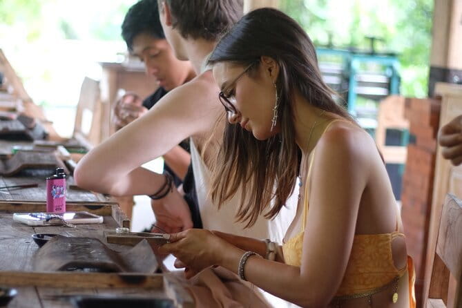 Bali Sidemen Silver Class Making with 7 Gram of Silver - Coffee, Snacks, and the Family-Run Atmosphere