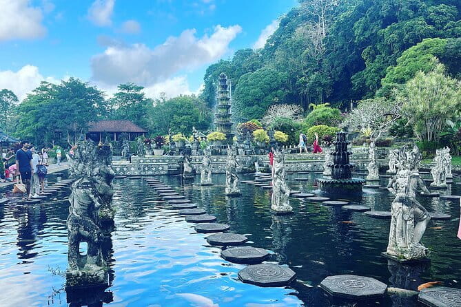 Bali Spiritual Shamanic-Palm Reading, Temple Healing Tour - Practical advice for a smoother day