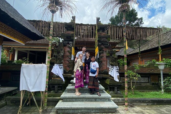 Bali Swing Hot Spring And Waterfall Private Guided Tour - The jungle swing: a photo stop with a practical catch