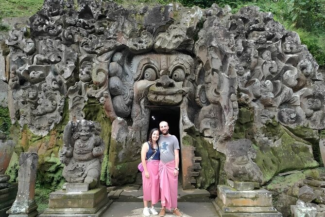 Bali Tour : Best Attractions in Ubud with Rice Terrace - Traffic, timing, and the private car advantage