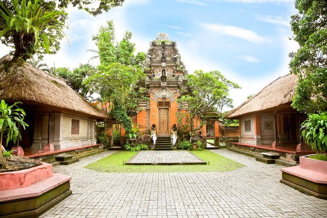 Bali Tour Driver - What this Ubud driver service really offers