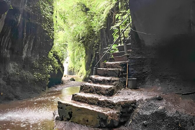 Bali Tour : Tegenungan - Tukad Cepung - Kanto Lampo - Tibumana Waterfall - Tibumana and its twin-waterfall look