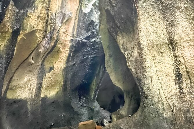 Bali Tour : Tegenungan - Tukad Cepung - Kanto Lampo - Tibumana Waterfall - Private transport, Wi-Fi, and what the price buys