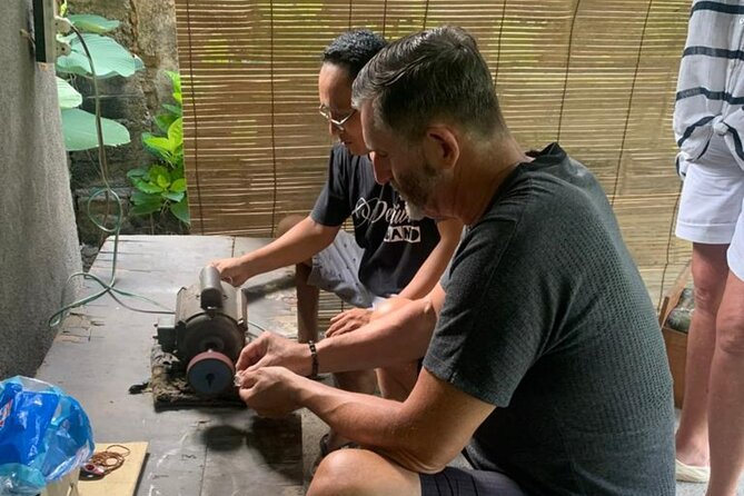 Bali Traditional Silver Class - Making Simple Jewelry Experience - What 5 grams of silver can realistically cover