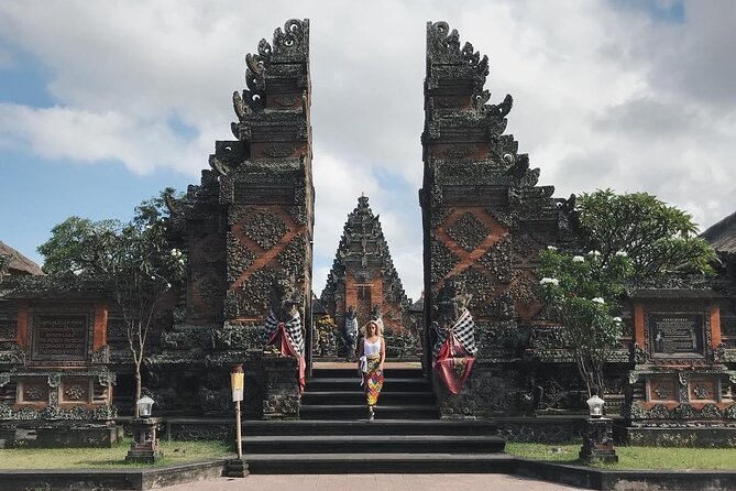 Bali Ubud private Tour with Ubud Bali Driver - FREE WIFI - Tegenungan Waterfall: A Short Nature Break