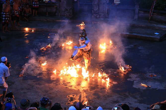 Bali: Uluwatu Kecak Dance Show, Bali Temple, and Lobster Dinner - Jimbaran Bay seafood dinner on the sand
