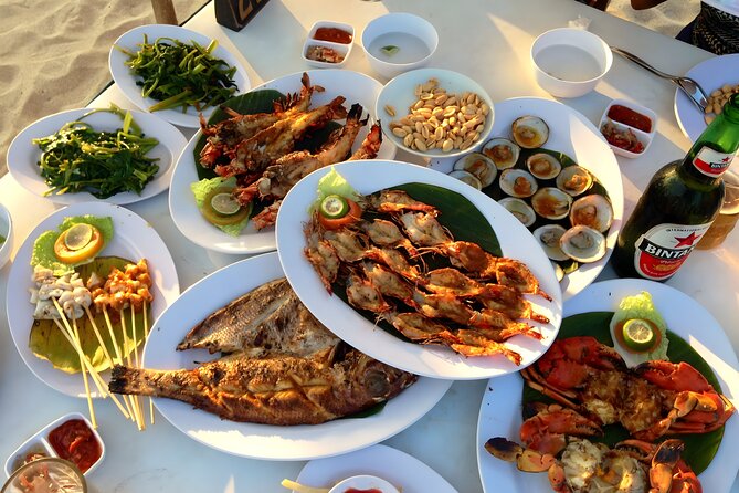 Bali Water Sports and Uluwatu Tour Packages - The Kecak and Fire Dance at sunset