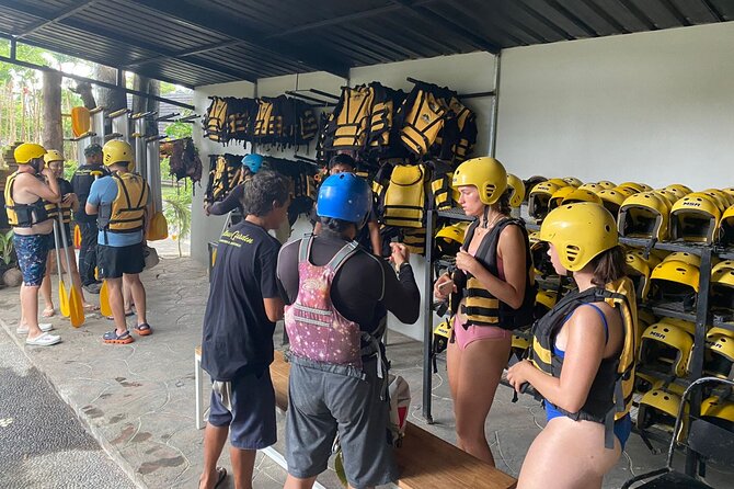Bali White Water Rafting Yellow Garden - Shower, change, and a buffet lunch