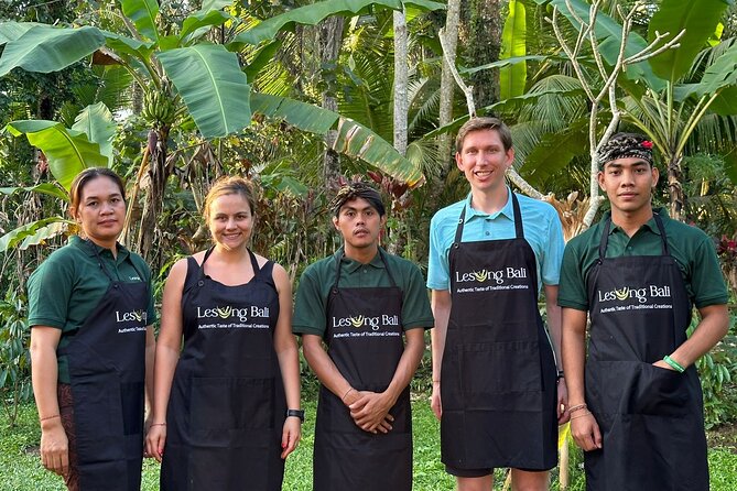 Balinese Authentic Cooking Class in Ubud - From the farm to the chopping board
