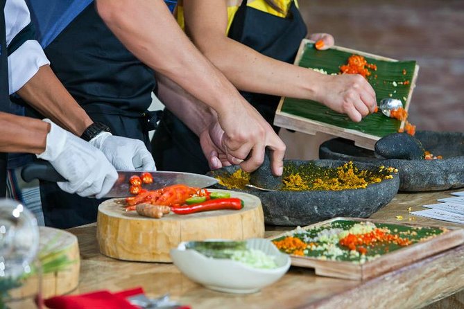 Balinese Cooking Class & Tanah Lot Temple Visit - Private & All-Inclusive - Who Should Book This Experience?