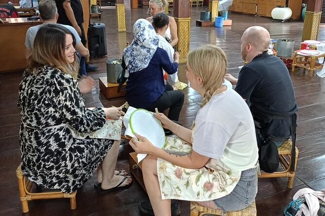 Batik Heritage Introduction Class with Lunch & Souvenir - Making your own batik cloth