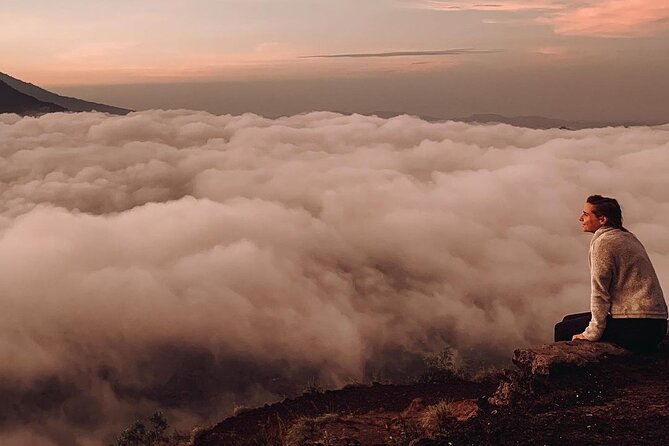 Batur Hike : Mount batur Sunrise Hike & Natural Hotspring - The coffee plantation adds a slower Balinese stop