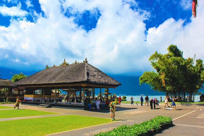Bedugul and Singaraja Tour - Transport, group size, and the real pace of the day