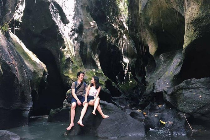 Beji Guwang Hidden Canyon Ticket Admission All Inclusive - Rock pools, boulders, and the first canyon section