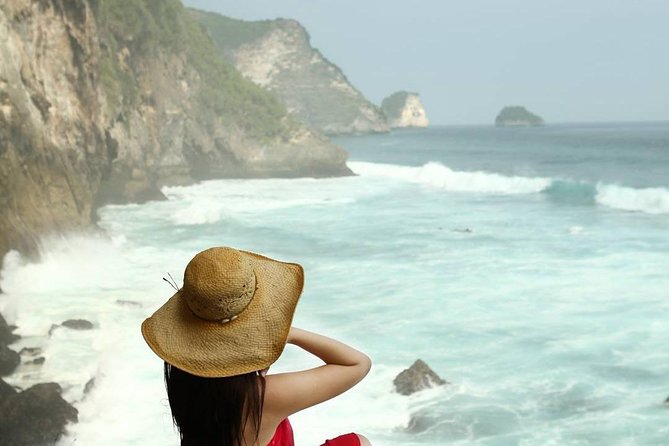 Best Bali Beaches - Uluwatu Temple - FREE Wi-Fi - Padang Padang Beach mixes film fame and surf culture