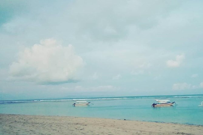 Best Bali Beaches - Uluwatu Temple - FREE Wi-Fi - The private car, Wi-Fi, and pickup details