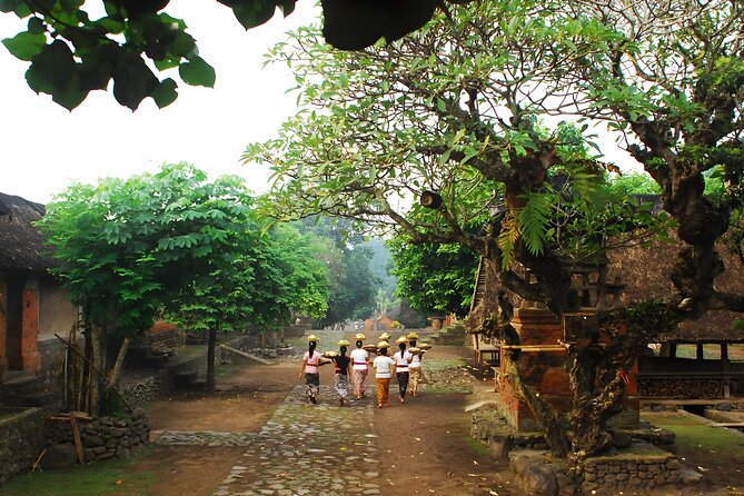 Best of The Gate of Heaven and East Bali Tour - Virgin Beach, a quiet hour by the sea
