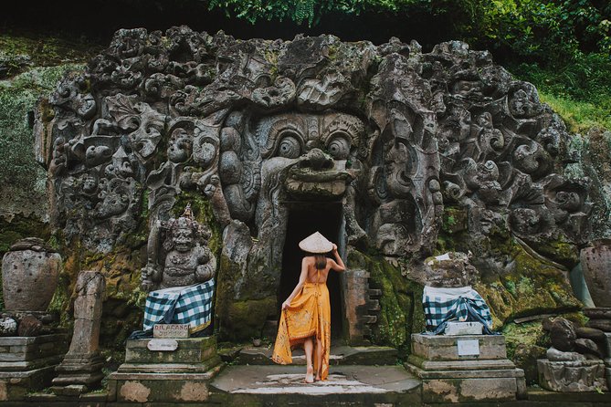 Best of Ubud Attractions: Private All-Inclusive Tour - A short visit to Ubud Palace