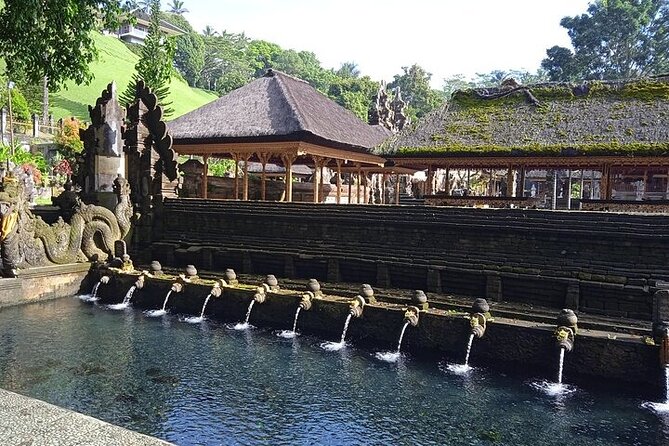 Best of Ubud - Ubud Tour Popular - All Inclusive - Puseh Batuan Temple and village care