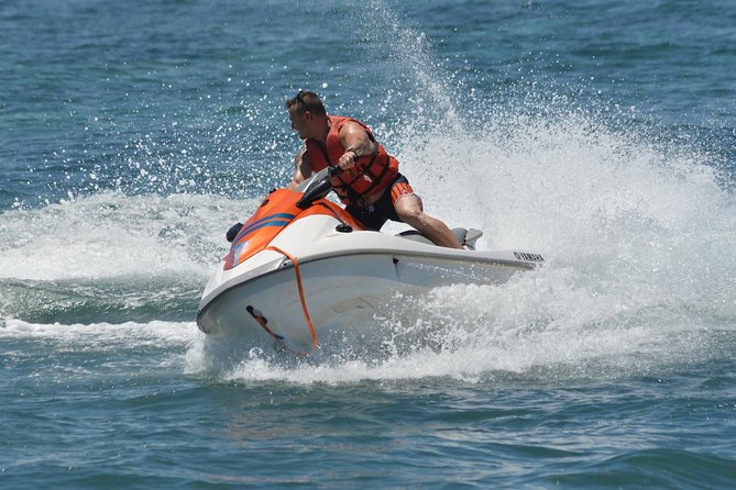 Best Package 3 in One Water Sport - Third activity: 20 minutes on the seabed
