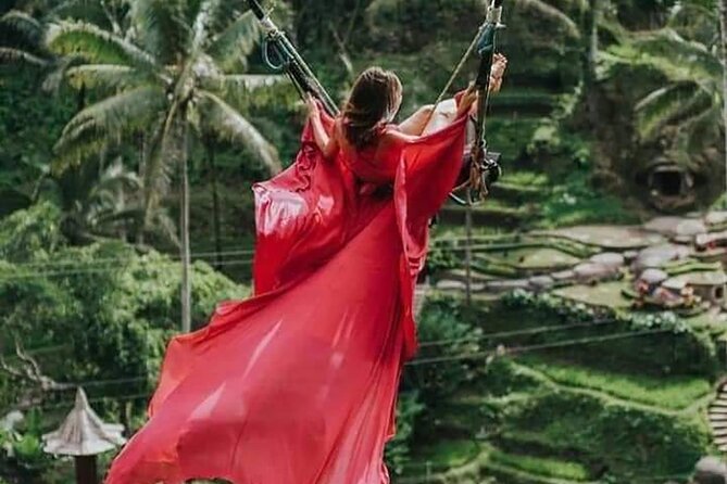 Best Ubud Tour Private Tour All Inclusive Package - Entering Tirta Empul Temple