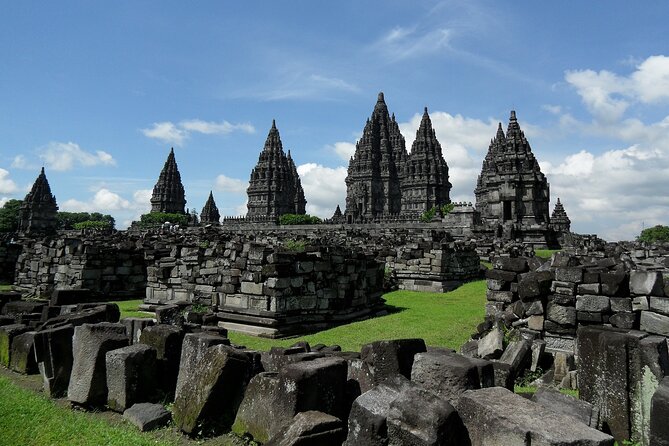 Borobudur and Prambanan Temples Shared Guided Tour With Transfer - What the $20 price really covers