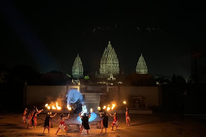 Borobudur Climb To The Top, Prambanan Temple And Ramayana Ballet - The guides are a major part of the value