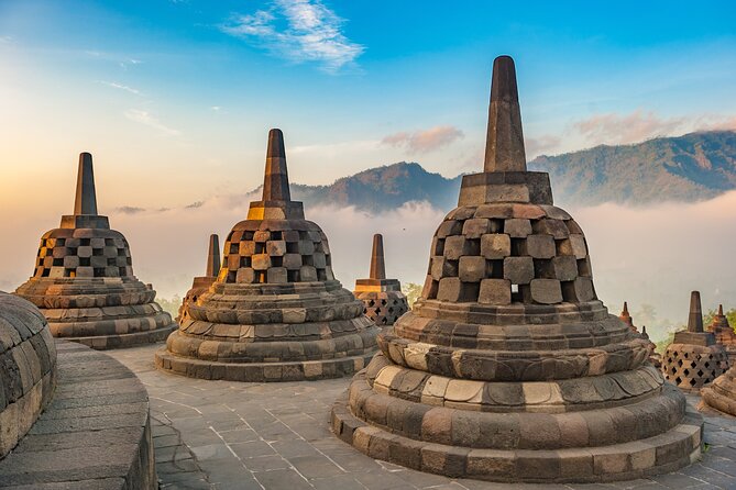 Borobudur(climb up), Merapi Volcano and Prambanan Temple Tour - Borobudur: the morning’s great reward