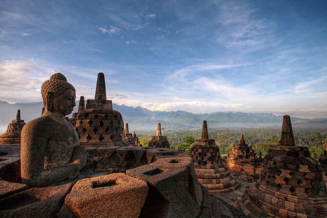Borobudur, Merapi Volcano and Prambanan Temple Private Tour - Borobudur: begin with the great Buddhist monument