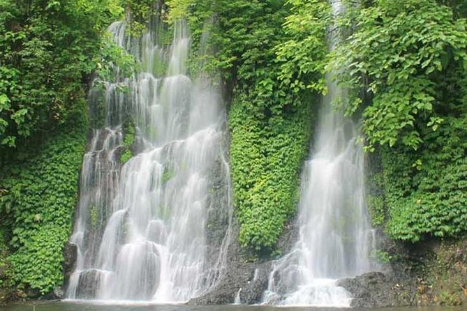 Borobudur & Prambanan in Yogyakarta, train to Malang, hike Bromo & Ijen // 4D3N - Ijen Crater and the final morning push