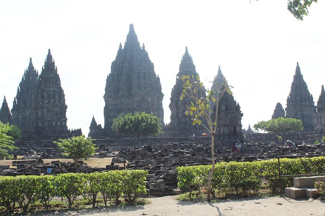 Borobudur Sunrise and Temples Tour from Yogyakarta - Two Hours Around Mount Merapi by Jeep