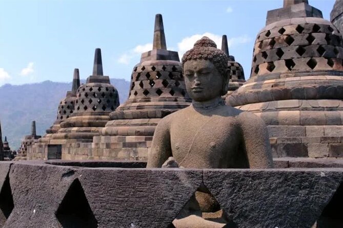 Borobudur Sunrise, Mt. Merapi & Prambanan Day Tour with Entry Fee - Who should book this Yogyakarta day tour?