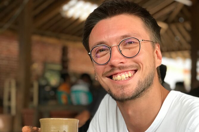 Borobudur: Village Tour with Pottery and Tofu Making - Practical advice for making the outing work