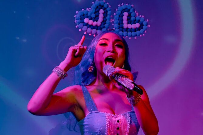 Canggu: Drag Show with Dinner - How the $16 ticket works in practice