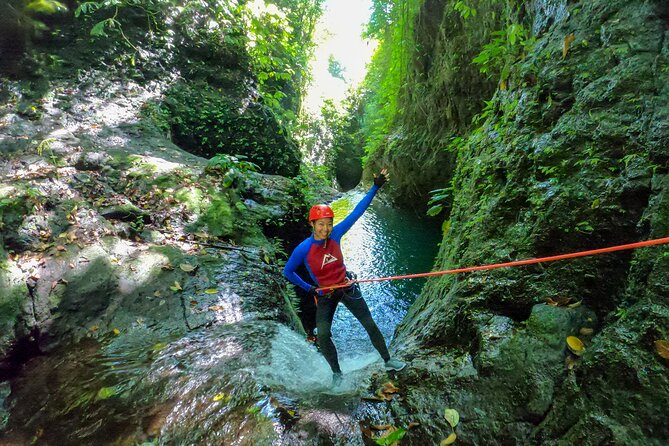 Canyoning Adventure in Sambangan Canyon - The 20-meter zipline and the canyon atmosphere