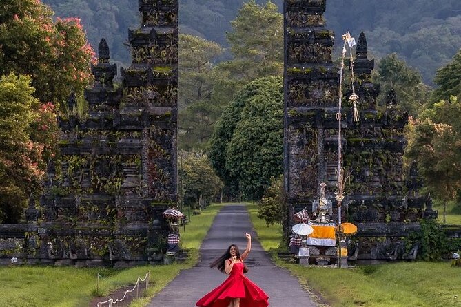 Celukan Bawang private North Bali Nature Tour - Banyu Wana Amertha and Banyumala waterfalls