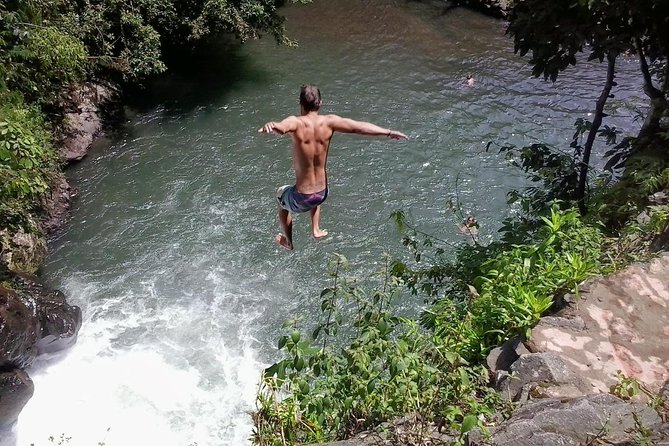 Cliff Jumping and Sliding at Aling Aling Waterfall - A brief stop at Aling-Aling Waterfall