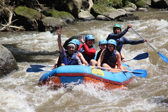Combo Bali ATV Ride with Ayung River Rafting All Inclusive - Lunch, showers, towels, and lockers