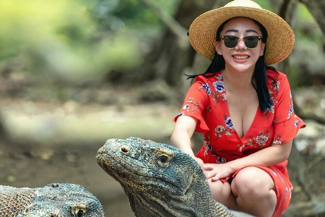 Daily Trip Highlight Komodo Archipelago by Speed Boat - Leaving Labuan Bajo before sunrise