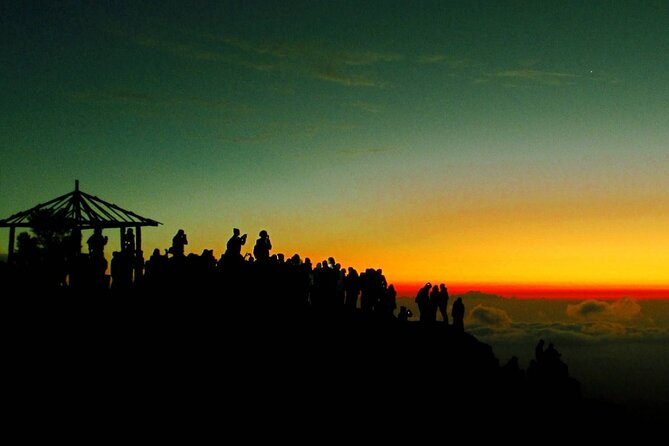 Dieng Plateau with Sikunir Sunrise Full-Day Tour - Who should book this experience?