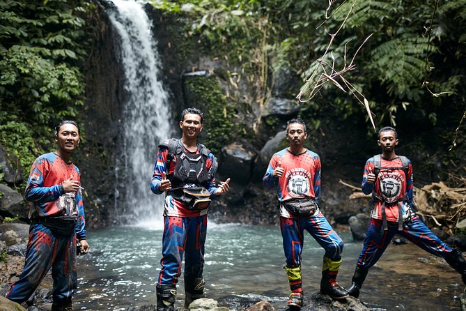 Dirt Bike Tours with fully trained Guides - full day tours with relax time frame - Riding through jungle tracks and rice paddies