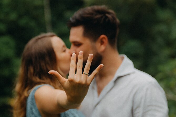 Do Photo Shoot at Your Hotel & Resort in UBUD - Couples, Honeymoons, and Solo Portraits