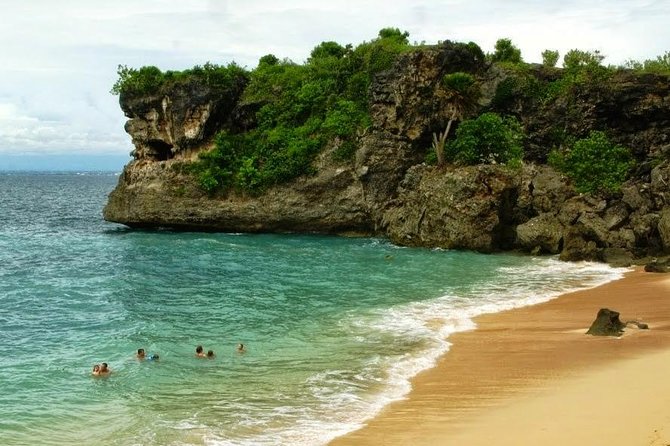 East Bali Tour: Lempuyang Temple - Gate of Heaven, Tirta Gangga, Virgin Beach - Who will enjoy this day most